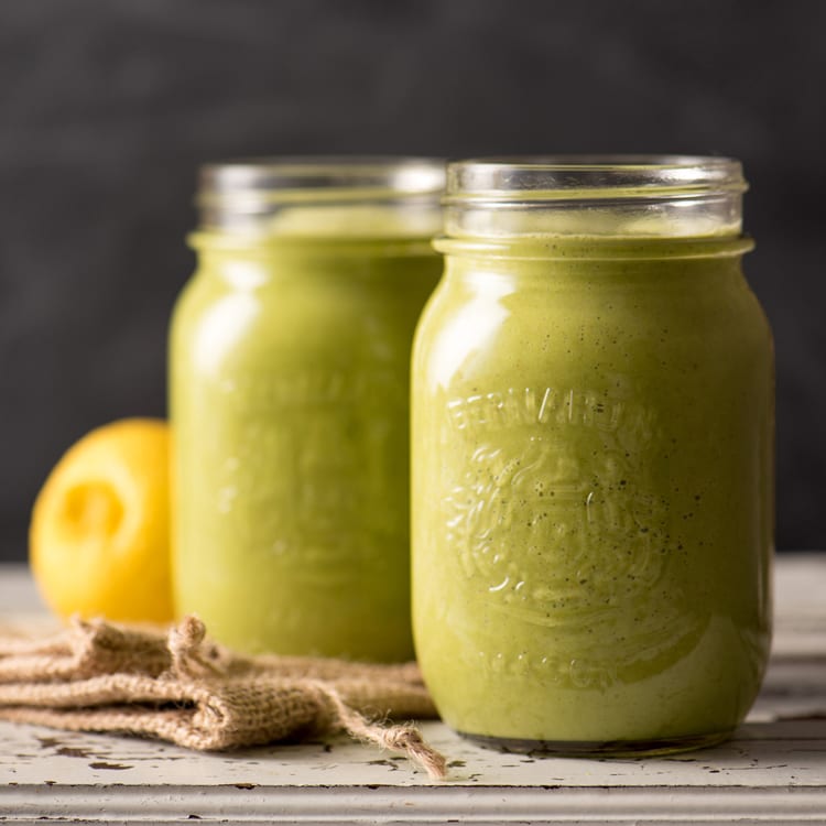 apple ginger smoothie in jars