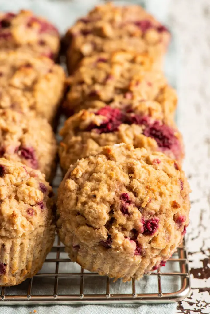 banana raspberry muffins