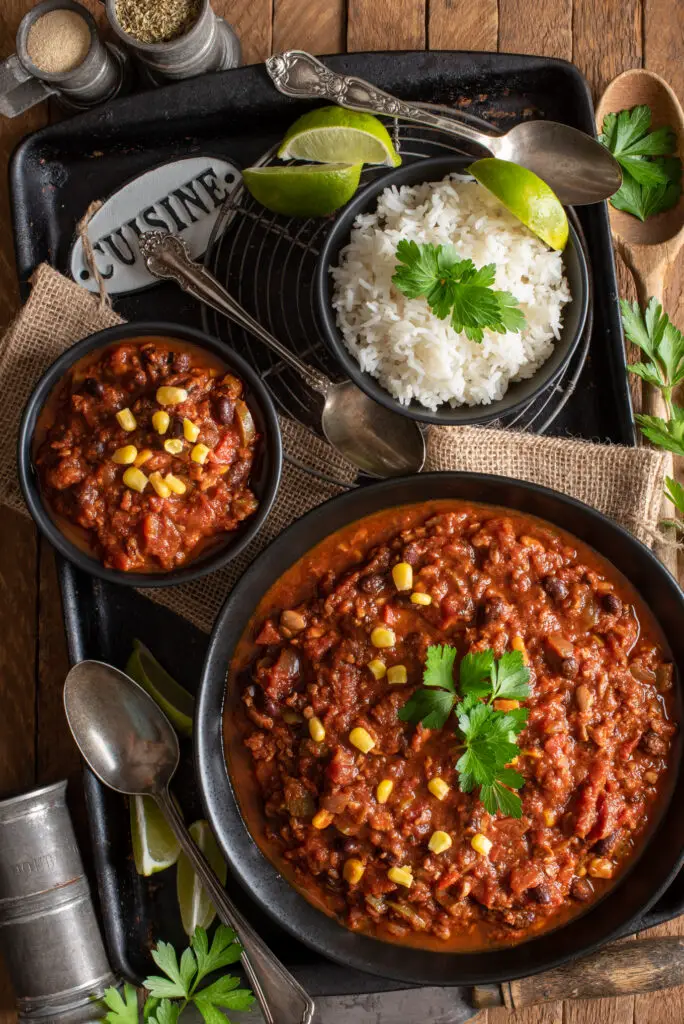 protein rich tempeh chili in bowls