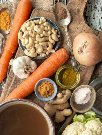 turmeric, cauliflower, ginger and cashews - foods that fight inflammation